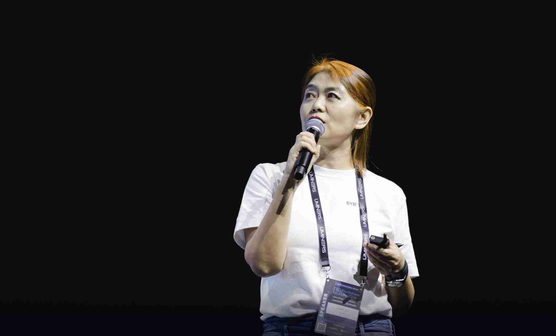 专访Bybit COO Helen:非典型的典型交易所高管,驾驭全球化风险与挑战